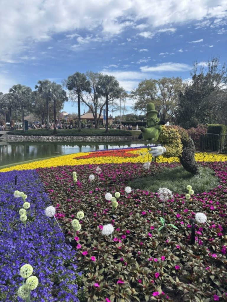 Goofy at EPCOT's International Flower and Garden Festival
