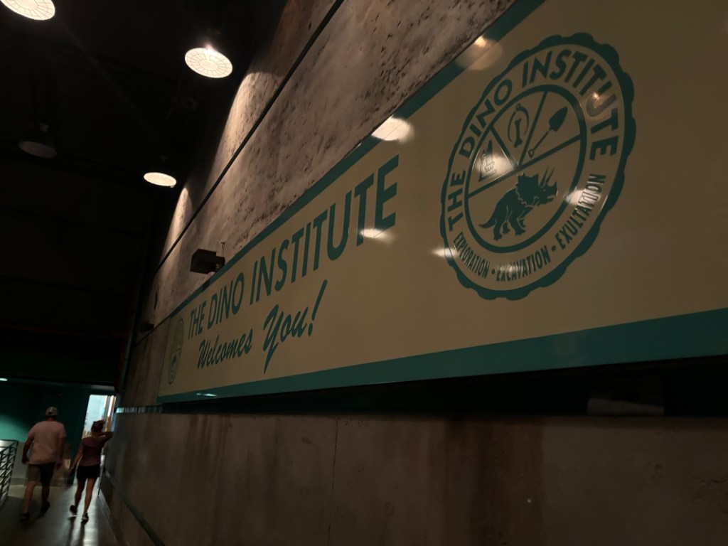 Dino Institute, DINOSAUR, Disney's Animal Kingdom Theme Park