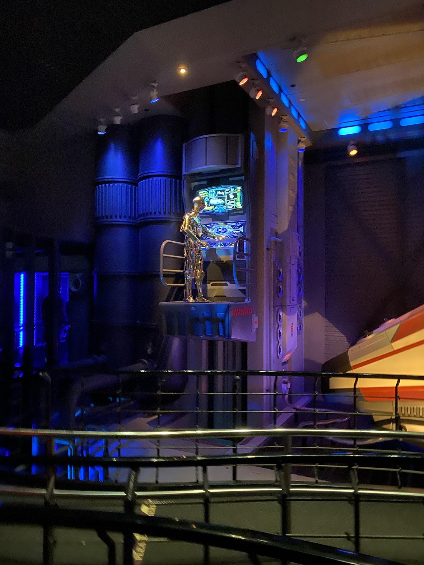 C-3PO Star Tours: The Adventure Continues