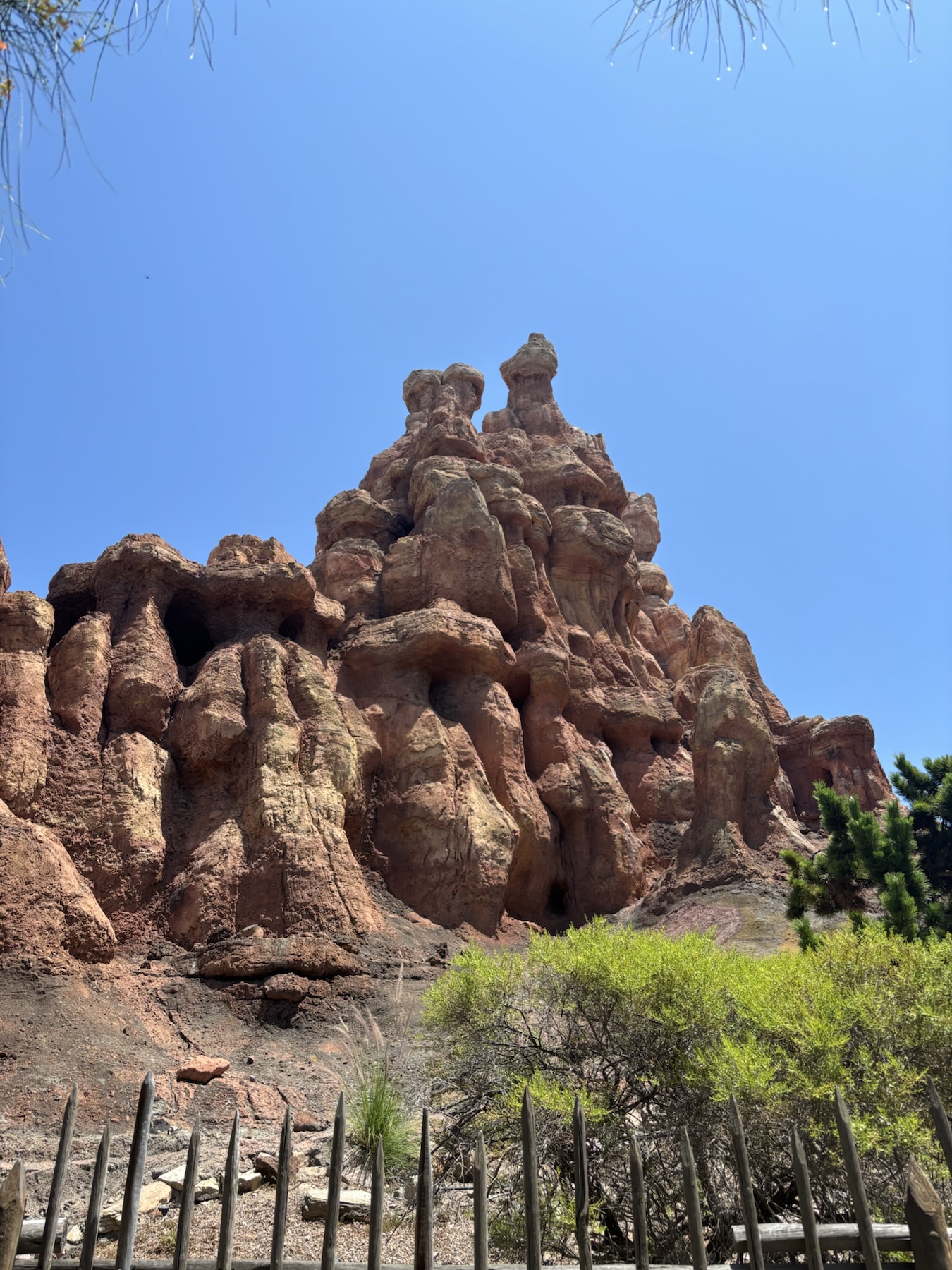 Big Thunder Mountain Railroad, Frontierland, Disneyland