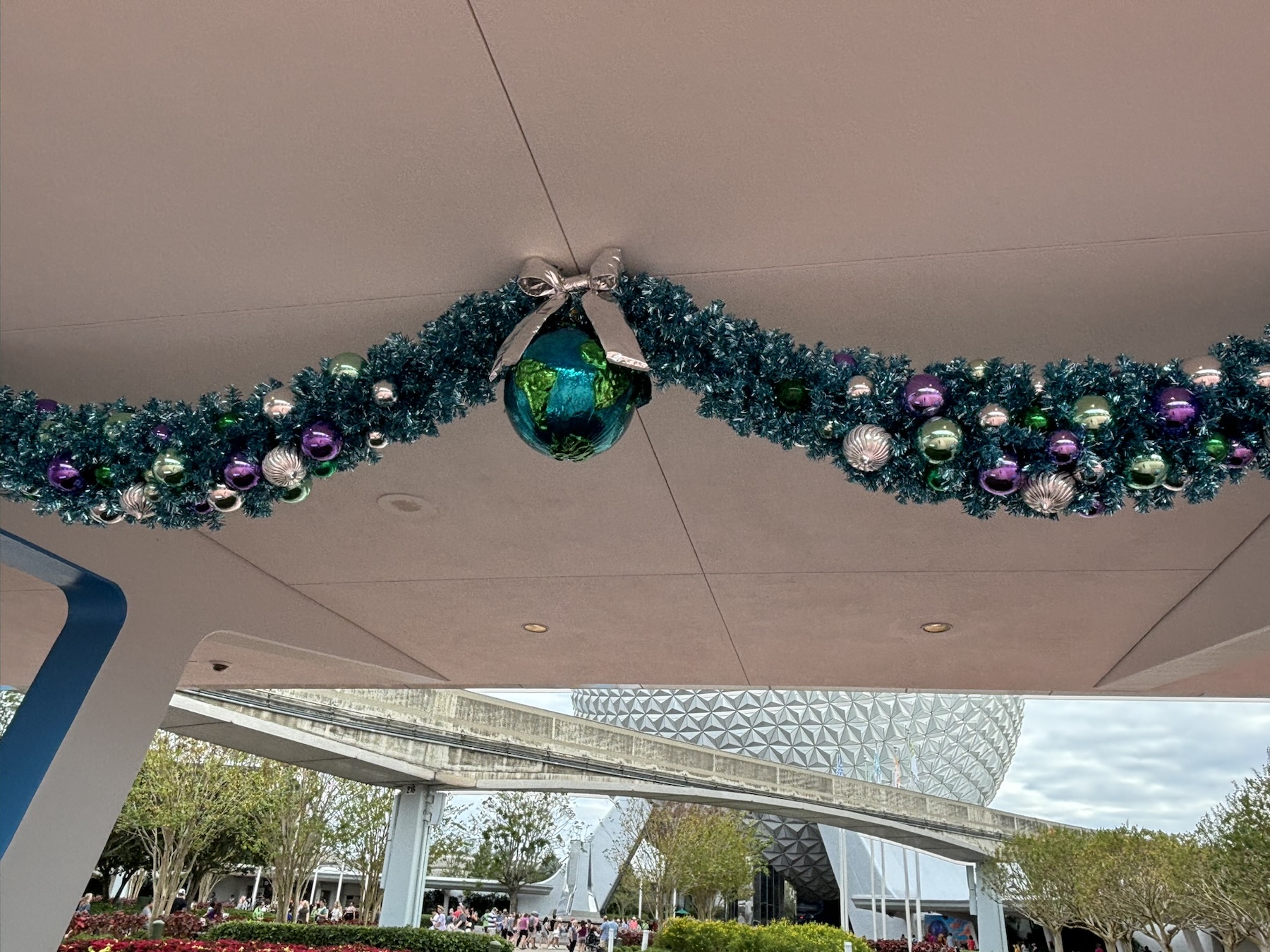 EPCOT Entrance Garland