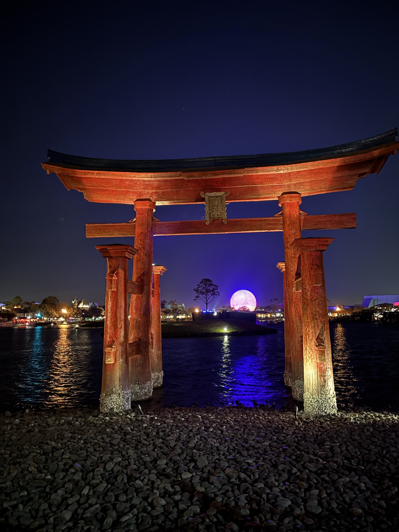 Tori Gate, Japan Pavilion, EPCOT